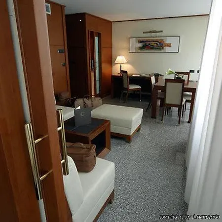 Otel Goldstar & 4*