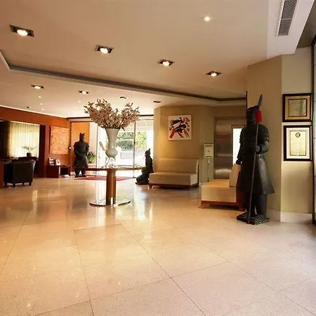 Goldstar & 4* Nice